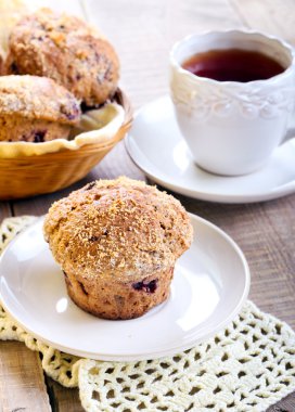 Kepekli berry muffins 