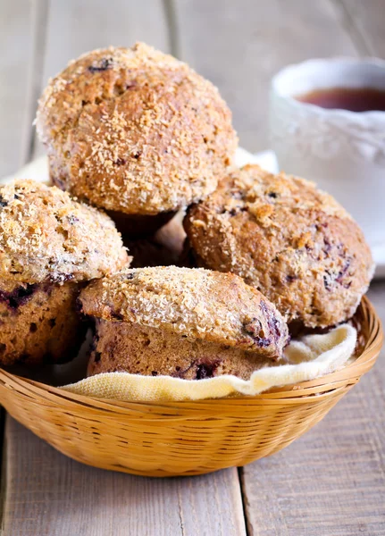 Muffins de baga de trigo integral — Fotografia de Stock