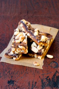 karamel ve çikolata barları