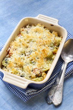 sarımsak, havuç ve Mısır kek