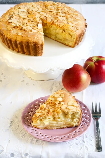 Tarta de manzana y almendras — Foto de Stock