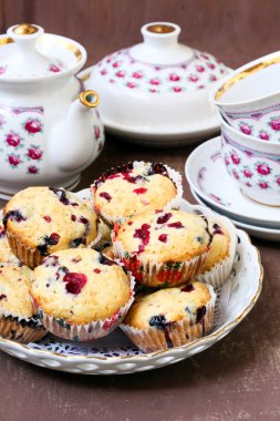 Blackcurrant muffins