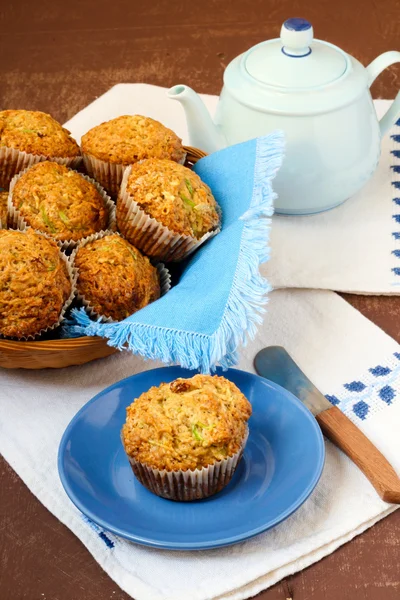 Courgette en apple muffins — Stockfoto