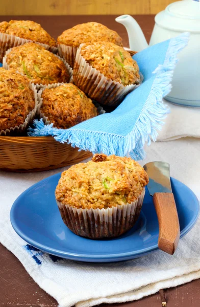 Courgette and apple muffins — Stock Photo, Image
