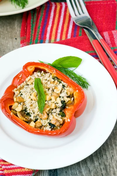 Pepper stuffed with mushrooms, pesto and nuts — Stock Photo, Image