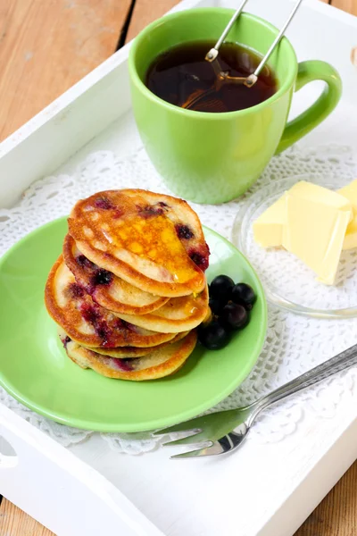 Blackcurrant pancakes — Stock Photo, Image