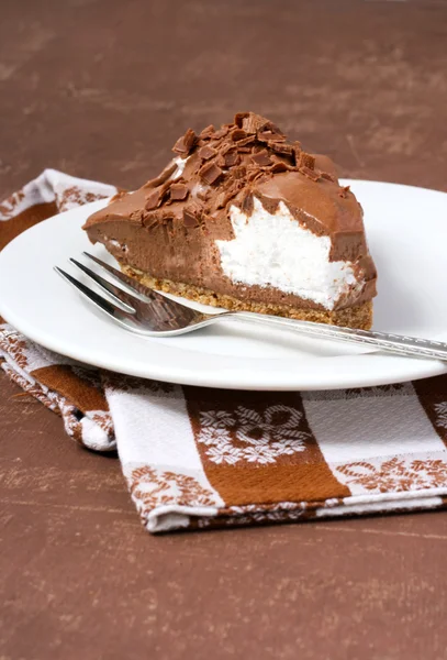 Chocolate cake with merengue — Stock Photo, Image