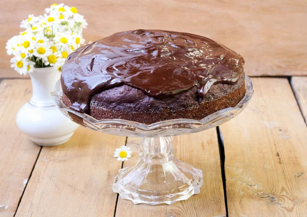 Pastel de chocolate calabacín con glaseado de chocolate — Foto de Stock
