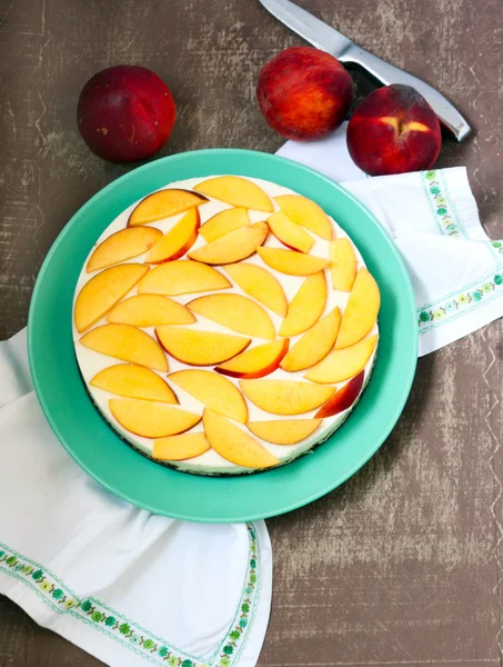 Yogurt mousse peach cake — Stock Photo, Image