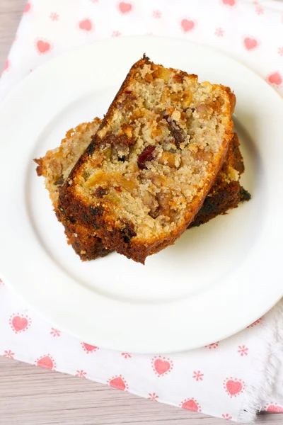 Golden fruit loaf slices — Stock Photo, Image