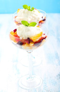 taze meyve tatlısı 