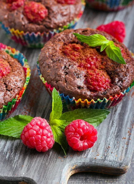 Gâteaux aux framboises au chocolat — Photo