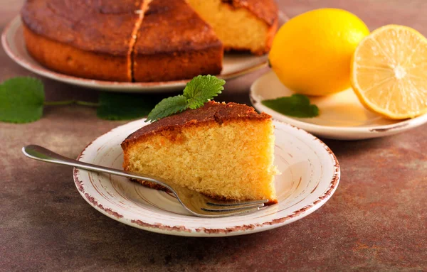 Lemon Cake Sliced Served — Stock Photo, Image