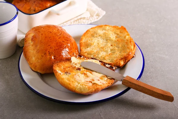 Toasted Teacake Served Butter — Stock Photo, Image