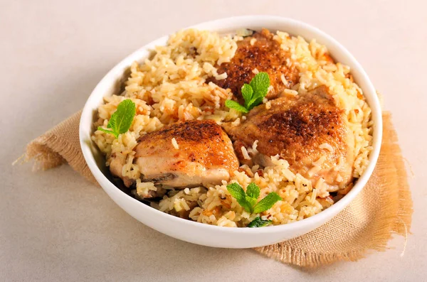 Chicken Thighs Spicy Coconut Mint Rice — Stock Photo, Image