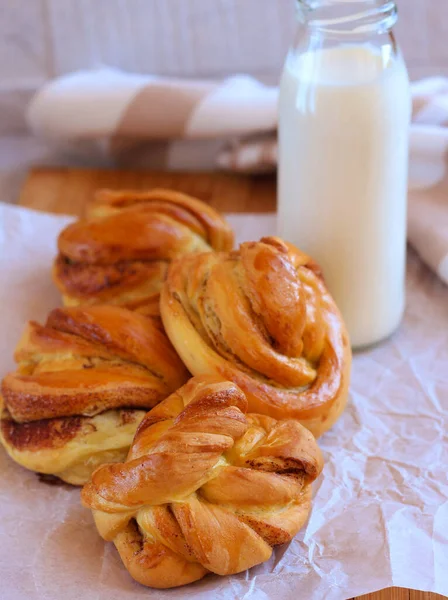 Svenska Kanelbullar Selektivt Fokus — Stockfoto