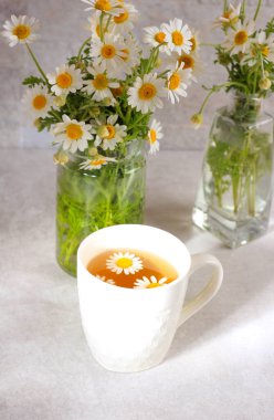 Papatya çayı beyaz Kupası