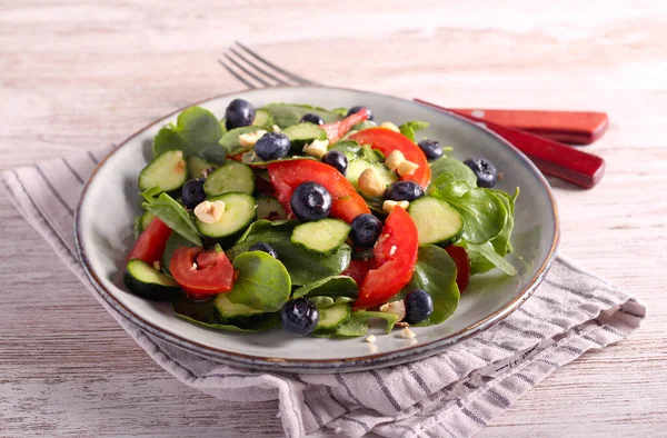 Watercress Blueberry Salad Plate — Stockfoto