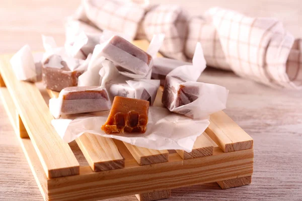 Zelfgemaakte Chocolade Karamel Snoepjes — Stockfoto