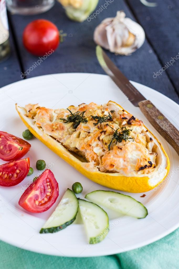 stuffed zucchini with chicken and vegetables,dinner
