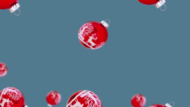 Uhd映像における青の背景 水平方向ではなくループ可能 に異なる直径のガラス白色のクリスマスツリーのおもちゃのストリーム — ストック動画