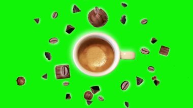 Animasyon çikolata kırıntıları ve farklı yönlerden kahve çekirdekleri Yeşil Ekran 'da bir fincan espresso kahvenin etrafında hareket ediyor. Sabah için pankart, kahveci şablonu. Evet.
