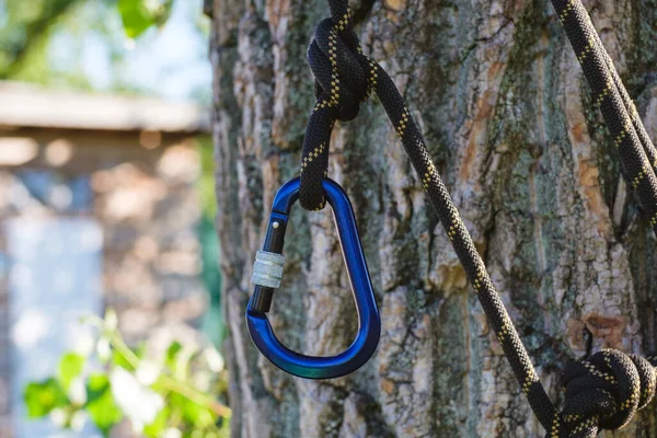 Carbine Clutch Equipment Climbing Mountaineering Safety Rope Knot — ストック写真