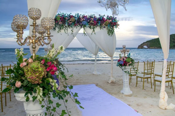 Sillas Tiffany Ceremonia Boda Aire Libre Playa Boracay —  Fotos de Stock