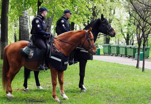 Kiev Ukraina Maj 2021 Monterad Polis Kiev Mariinsky Park Staden — Stockfoto