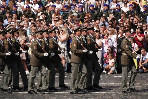 Kijów Ukraina Sierpnia 2021 Kolumna Żołnierzy Republiki Czeskiej Maszeruje Obchody — Zdjęcie stockowe