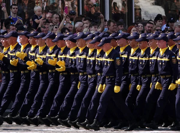 Kiev Ucrania Agosto 2021 Columnas Soldados Las Fuerzas Militares Ucrania —  Fotos de Stock