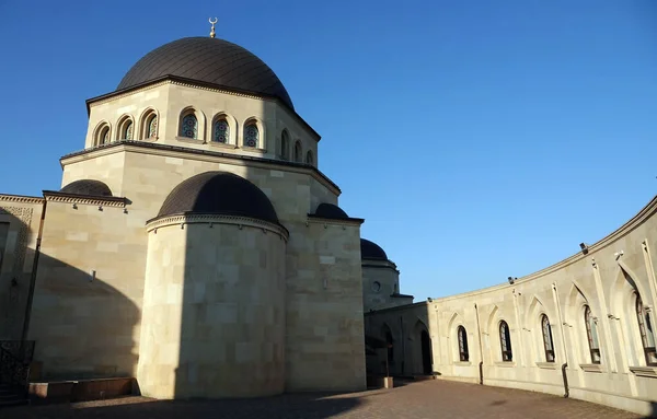 Kyiv Ukraine November 2021 Large Beautiful Rahma Mosque Center City — стоковое фото