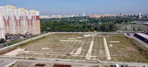 Kyiv, Ukrayna 28 Temmuz 2020 Kyiv 'deki büyük bir eğlence merkezinin sıfır döngüsü şantiyesi