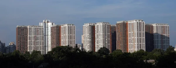 Kyiv, Ukrayna 28 Haziran 2022: Başkent Kyiv Ukrayna 'nın yeni çeyreği