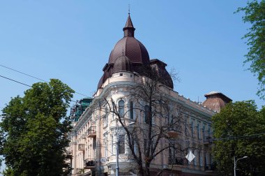 Odessa, Ukrayna 20 Temmuz 2021: Odessa 'nın merkezinde bulunan antik binalar