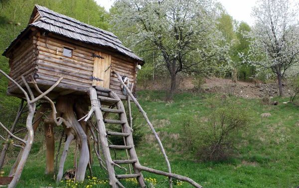 Vintage Wooden Houses High Mountains Transcarpathia Ukraine — Fotografia de Stock