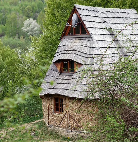 Vintage Wooden Houses High Mountains Transcarpathia Ukraine — Fotografia de Stock