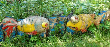 Kiev, Ukrayna 16 Mayıs 2021: Kiev konut avlusundaki 