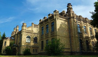 Kiev, Ukrayna 6 Temmuz 2021: Ukrayna Ulusal Teknik Üniversitesi 'nin inşaatı - Kiev Politeknik Enstitüsü adını Kiev şehrinde Sikorsky' den almıştır.