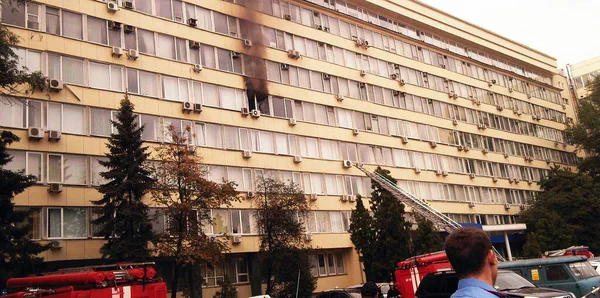 Kiev Ukraine June 2019 Building Burns Window Fells Black Smoke — Fotografia de Stock