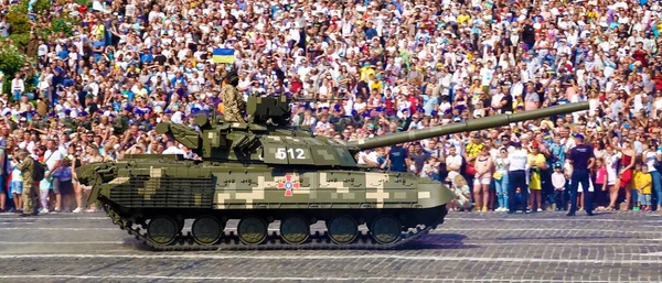 Kiev Ucrânia Agosto 2021 Tanque Oplot Celebração Anos Independência Ucrânia — Fotografia de Stock
