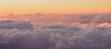 Maui, Hawaii 'deki Haleakala yanardağının panoramik üst görüntüsü