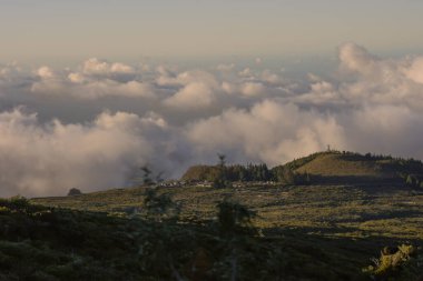 Maui, Hawaii 'deki Haleakala yanardağının panoramik üst görüntüsü