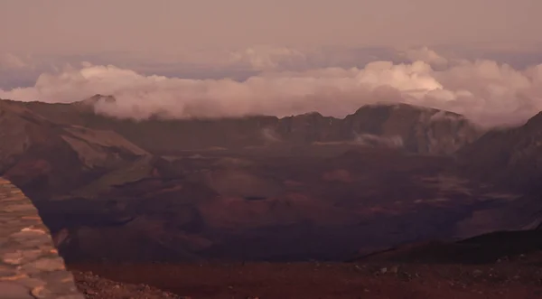 Πανοραμική θέα από το ηφαίστειο Haleakala στο Μάουι της Χαβάης — Φωτογραφία Αρχείου