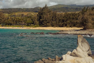 Batı kıyısındaki manzara sahili, Maui, Hawaii 2022, Ocak. 
