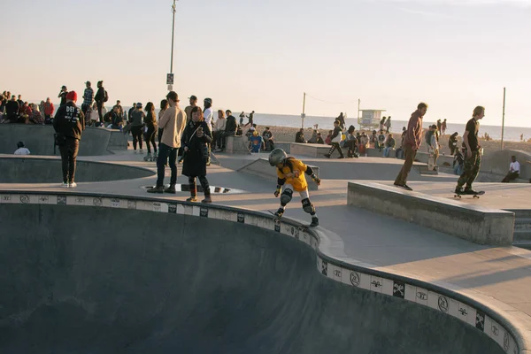 Street Photography Venice Beach Skatepark Los Angeles Kalifornia Stany Zjednoczone — Zdjęcie stockowe