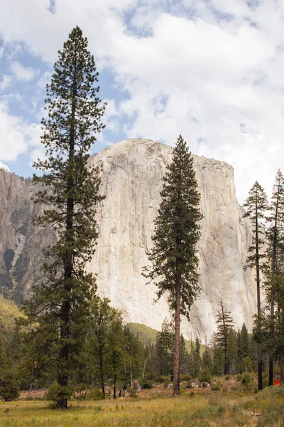 Paisaje Otoñal Del Parque Nacional Yosemite California Estados Unidos Foto — Foto de Stock