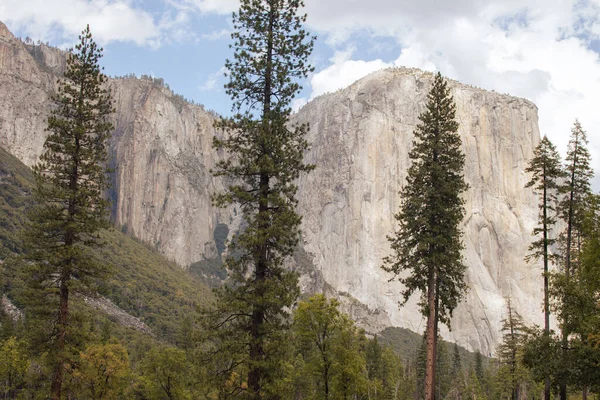 Paisaje Otoñal Del Parque Nacional Yosemite California Estados Unidos Foto — Foto de Stock