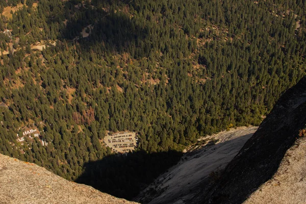 Autumnal natural landscape from Yosemite National Park, Kalifornia, Stany Zjednoczone Ameryki — Zdjęcie stockowe