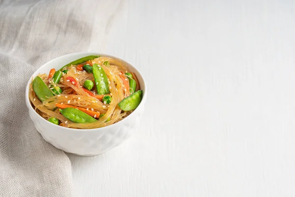 Japchae Savory Vegetarian Koreansk Populär Rätt Med Friterade Glasnudlar Och — Stockfoto